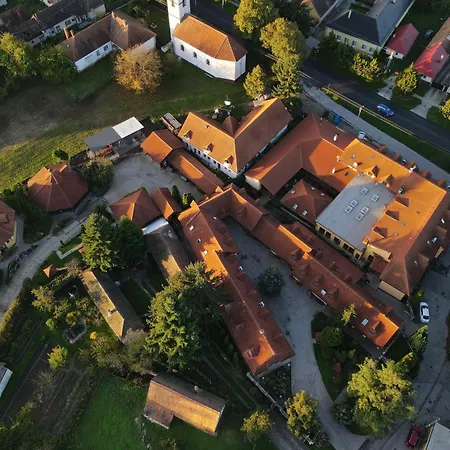 Penzión pre hostí U Bobiho Novy Tekov