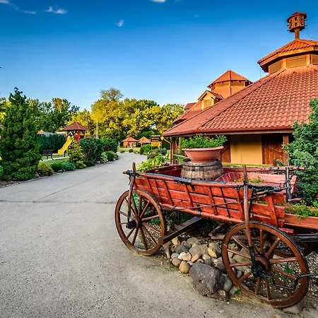 ゲストハウス U Bobiho 3*