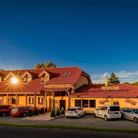 U Bobiho Nový Tekov